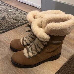 UGG 2024
